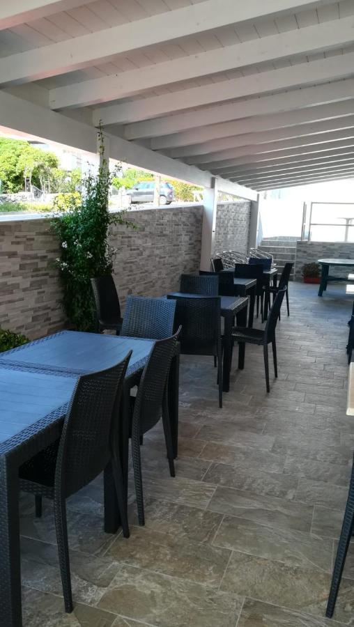 Da Patrizia Hotel Санта Тереза Галура Екстериор снимка